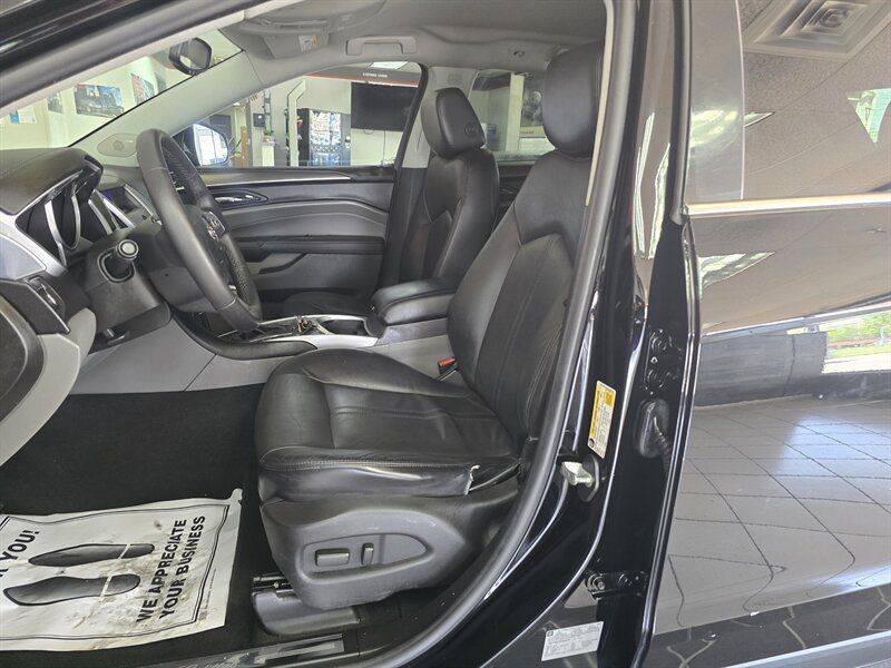Used 2010 Cadillac SRX 2WD image 9