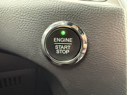 Used 2024 Ford Edge ST-Line image 26