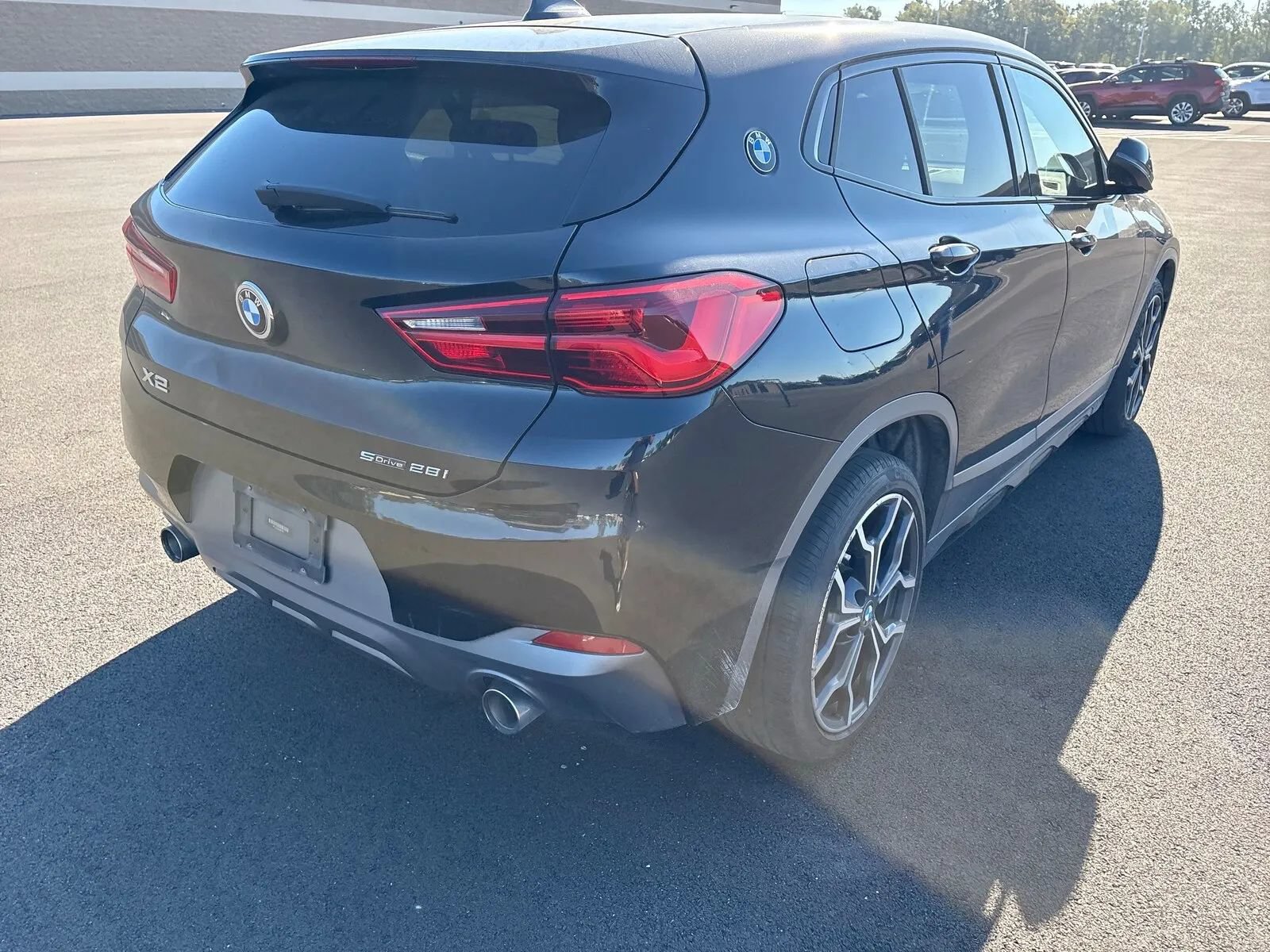 Used 2018 BMW X2 sDrive28i FWD image 2