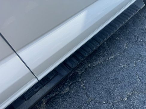 Used 2022 Ford F150 XLT w/ Trailer Tow Package image 11