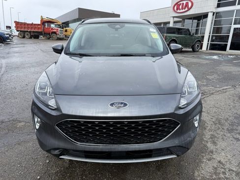 Used 2021 Ford Escape SEL w/ Technology Package image 2