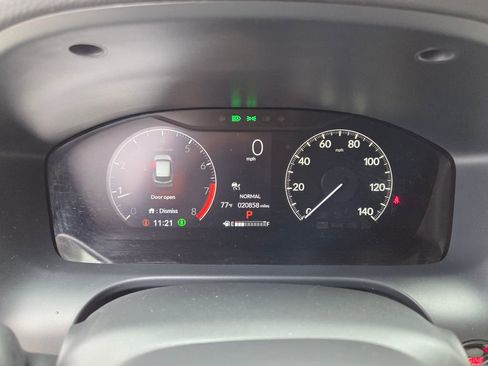 Used 2024 Honda HR-V LX image 22