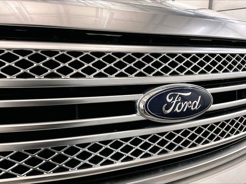 Used 2013 Ford F150 Platinum image 30