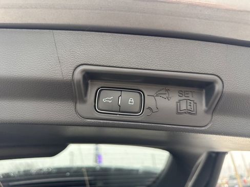 New 2026 Ford Explorer ST-Line w/ ST-Line Street Pack image 13