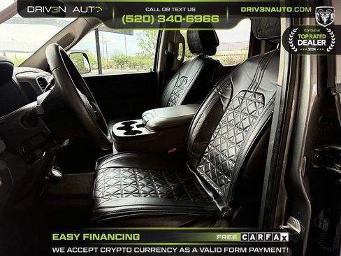 Used 2013 RAM 2500 Tradesman w/ Chrome Appearance Group RWD image 9