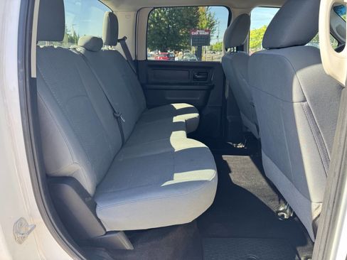 Used 2018 RAM 2500 Tradesman w/ Chrome Appearance Group image 10