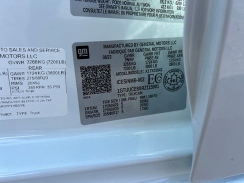 Used 2024 GMC Sierra 1500 Elevation image 27
