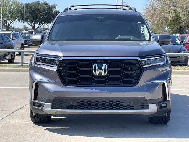 Used 2025 Honda Pilot Elite image 7