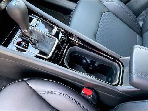 New 2026 Jeep Compass Latitude image 8