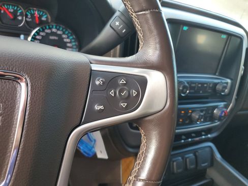Used 2018 GMC Sierra 1500 SLT AWD/4WD image 29