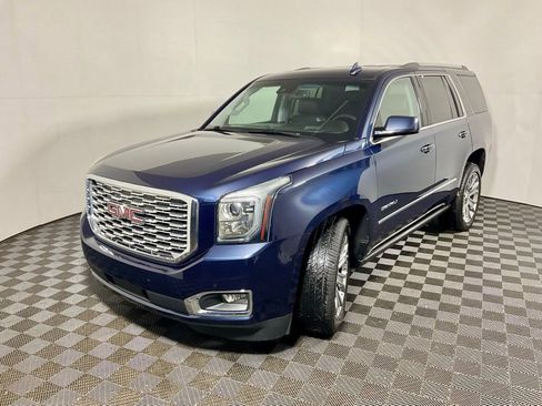 Used 2018 GMC Yukon Denali w/ Open Road Package AWD/4WD image 14