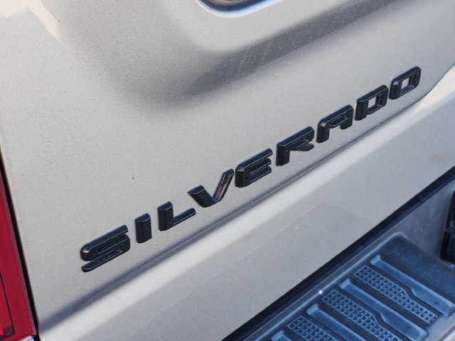 Used 2024 Chevrolet Silverado 1500 RST AWD/4WD image 8