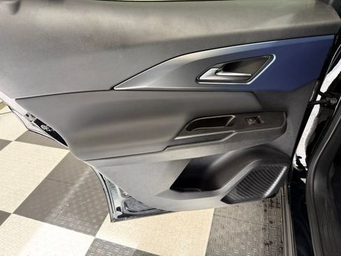 New 2026 Chevrolet Equinox EV LT FWD image 20