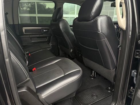 Used 2018 RAM 2500 Laramie w/ Sport Appearance Group AWD/4WD image 39