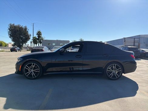 Used 2022 BMW 330i 330i w/ M Sport Package image 2