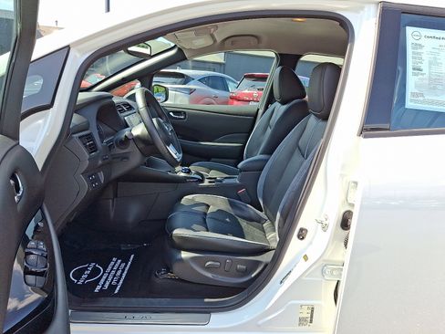 Certified 2022 Nissan Leaf SL Plus image 16