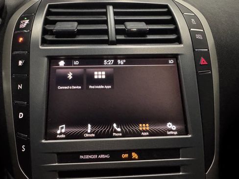 Used 2017 Lincoln MKZ Premiere image 22