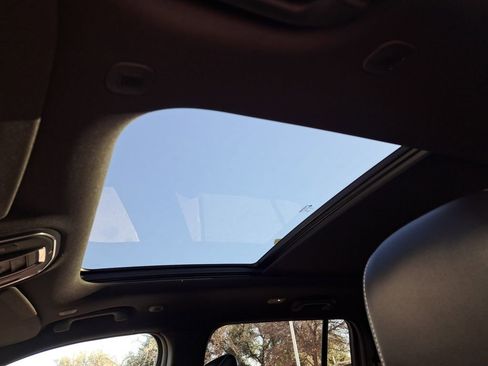 New 2025 Jeep Grand Cherokee Limited image 7