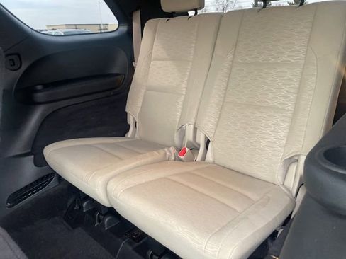 Used 2022 Dodge Durango SXT image 10