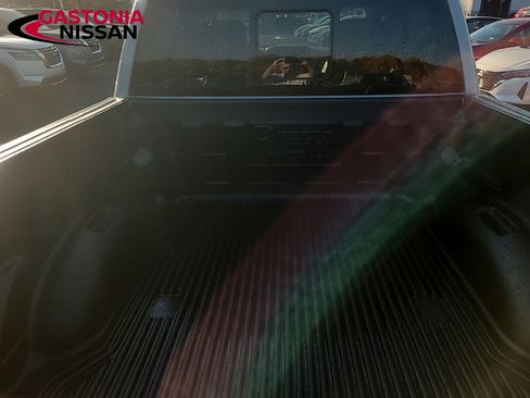 Used 2023 Ford F150 Lariat image 31