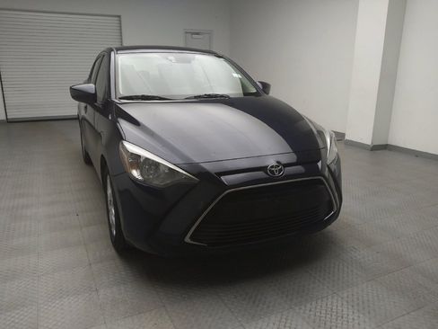 Used 2018 Toyota Yaris iA image 14