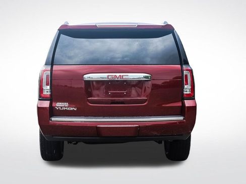 Used 2016 GMC Yukon Denali w/ Open Road Package AWD/4WD image 4