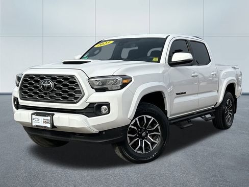 Used 2023 Toyota Tacoma TRD Sport w/ Technology Package image 1