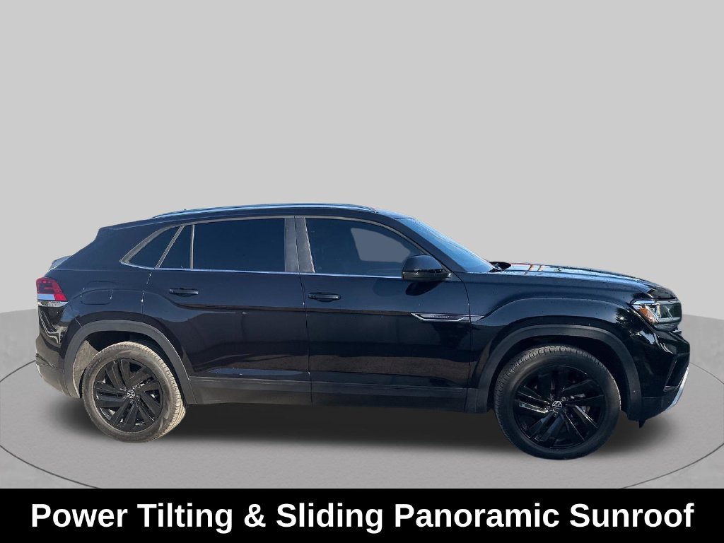 Used 2023 Volkswagen Atlas Cross Sport SE w/ Panoramic Sunroof Package FWD image 8