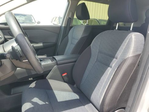 Certified 2023 Nissan Rogue SV FWD image 25