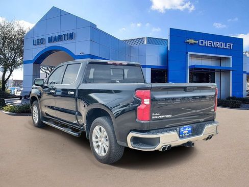 Used 2022 Chevrolet Silverado 1500 LTZ w/ LTZ Premium Package AWD/4WD image 4