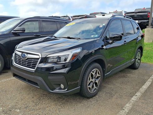 Used 2021 Subaru Forester Premium AWD/4WD image 2