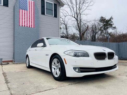 Used 2013 BMW 528i Sedan image 4