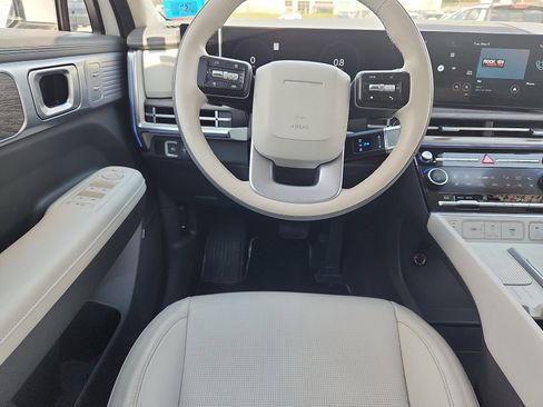 Used 2025 Hyundai Santa Fe Calligraphy AWD/4WD image 10