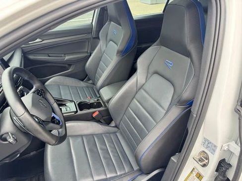 Used 2024 Volkswagen Golf R AWD/4WD image 20