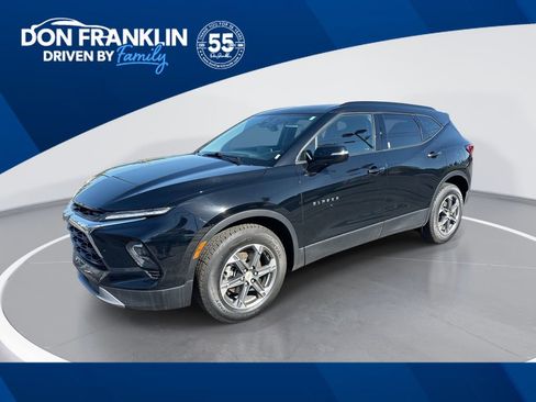 Used 2024 Chevrolet Blazer LT FWD image 1