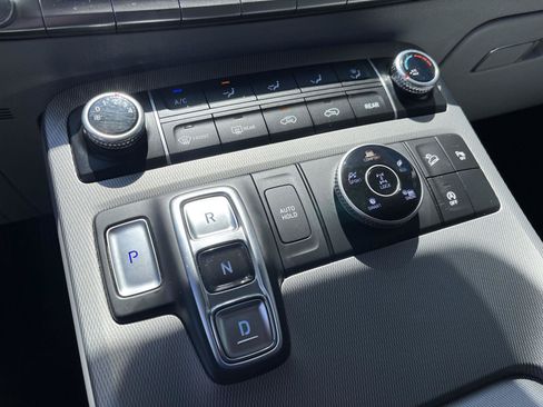 Used 2021 Hyundai Palisade SE AWD/4WD image 24