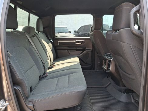 Used 2021 RAM 1500 Big Horn AWD/4WD image 15