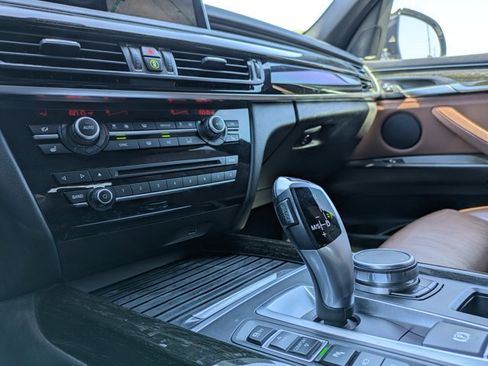 Used 2017 BMW X5 xDrive35i image 11