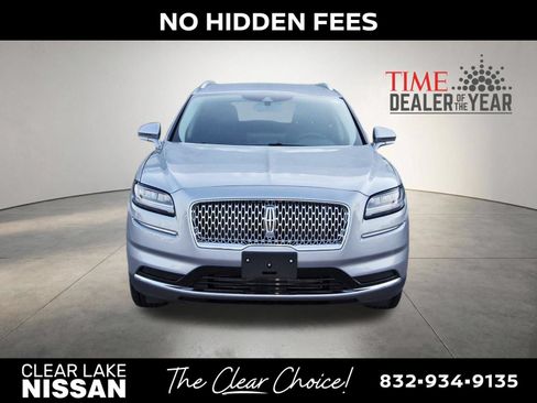 Used 2023 Lincoln Nautilus AWD image 2