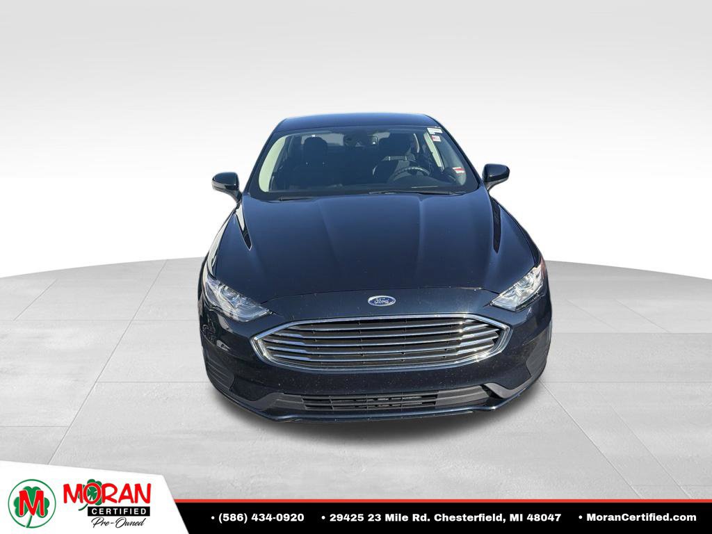 Used 2020 Ford Fusion SE FWD image 2
