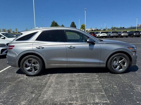 Used 2026 Genesis GV70 2.5T Advanced AWD/4WD image 2