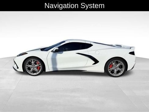 Used 2023 Chevrolet Corvette Stingray Premium Cpe w/ Z51 Performance Package RWD image 4