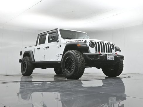 Used 2023 Jeep Gladiator Rubicon AWD/4WD image 47