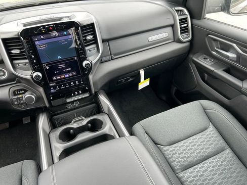 New 2026 RAM 1500 Big Horn AWD/4WD image 33