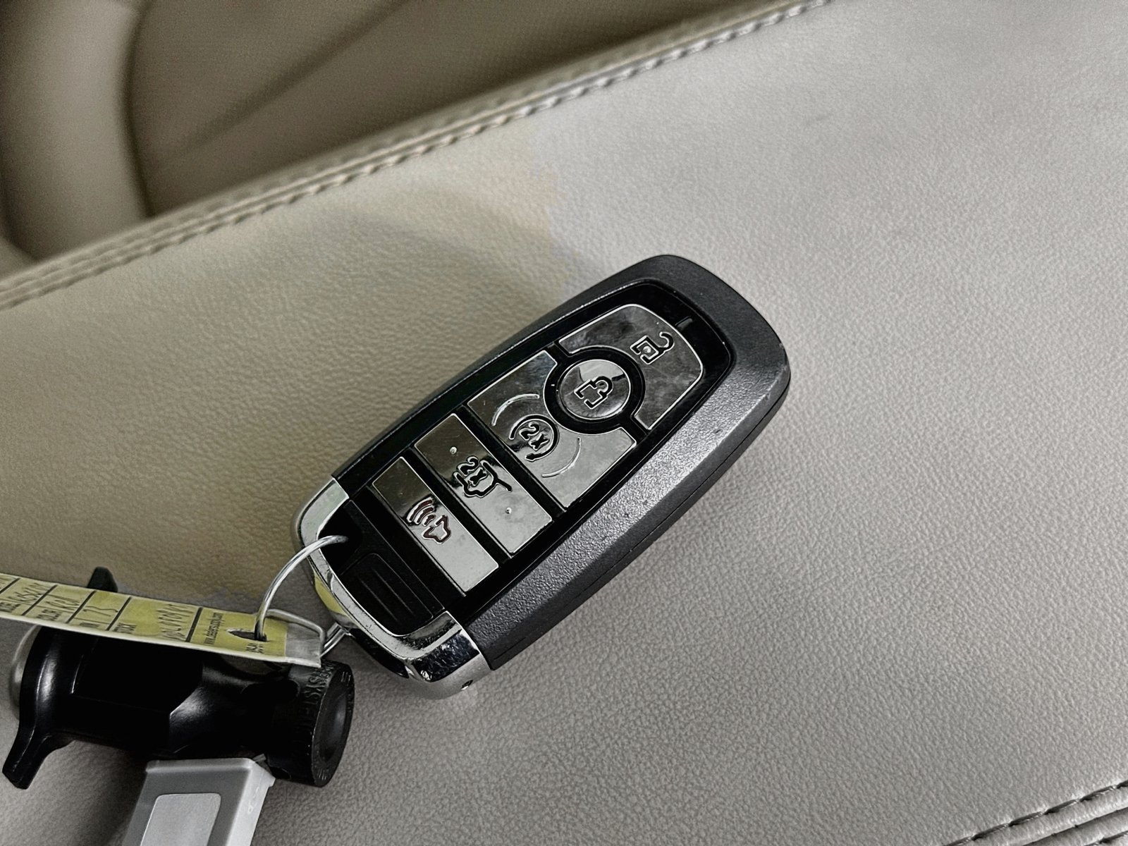 Used 2021 Lincoln Nautilus Reserve AWD/4WD image 46