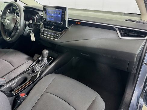 Used 2020 Toyota Corolla LE FWD image 33