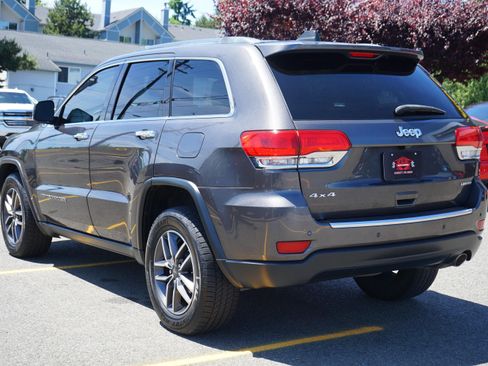 Used 2019 Jeep Grand Cherokee Limited AWD/4WD image 3