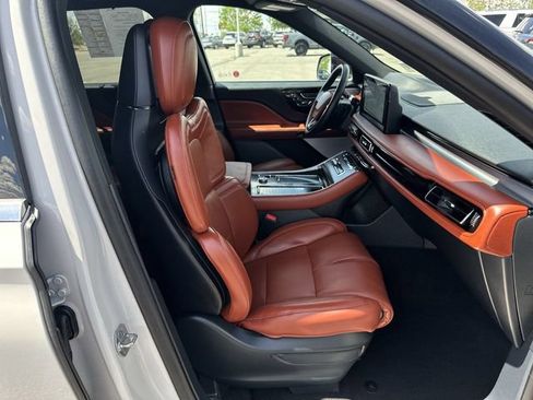 Used 2025 Lincoln Aviator Reserve w/ Equipment Group 201A AWD/4WD image 26