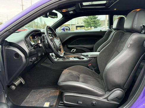 Used 2023 Dodge Challenger GT w/ Plus Package image 15