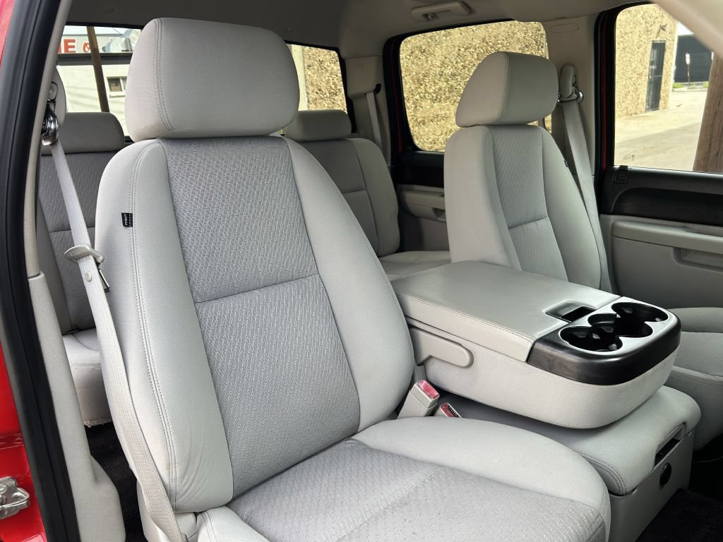 Used 2011 Chevrolet Silverado 1500 LT RWD image 11